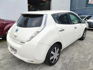 2012 Nissan Leaf - Thumbnail