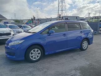 2013 Toyota Wish - Thumbnail