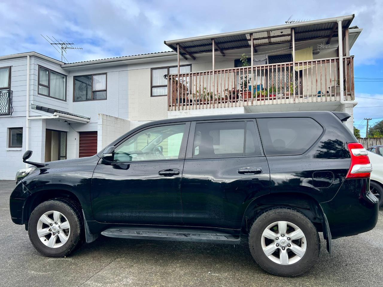 2015 Toyota Land Cruiser Prado