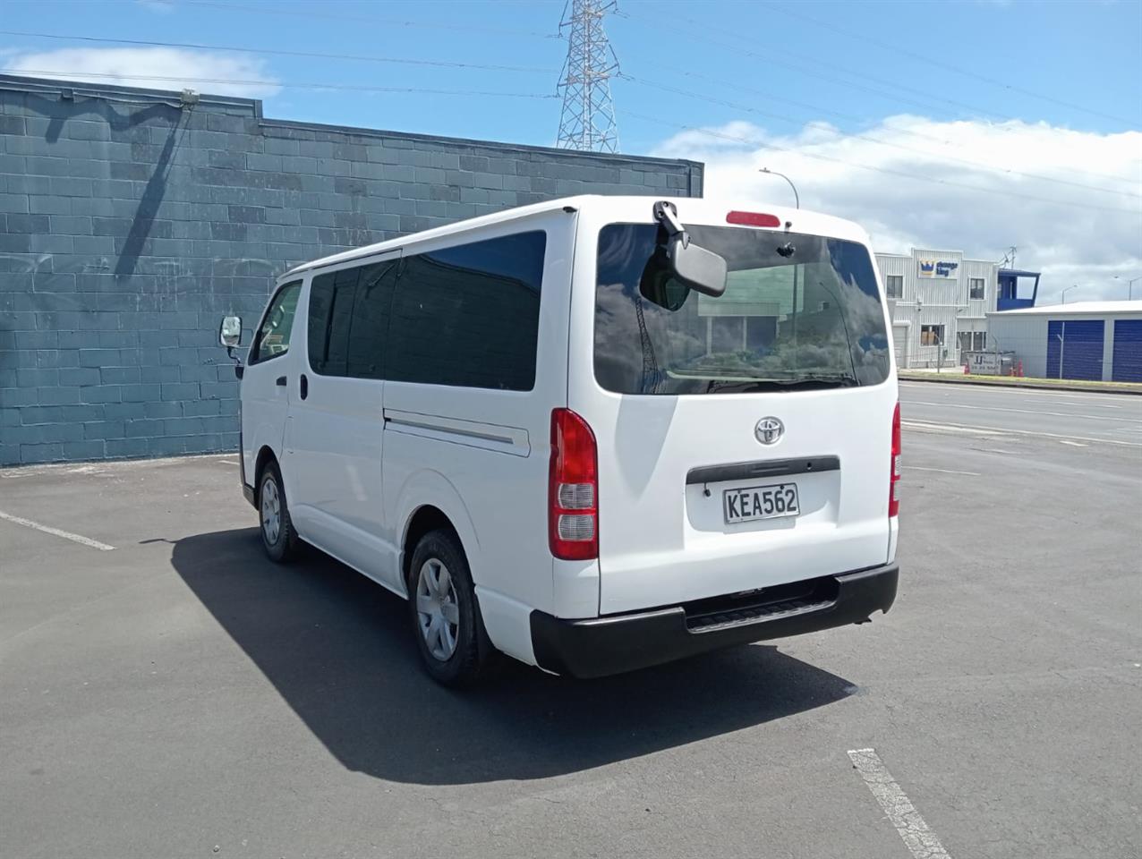 2013 Toyota Hiace