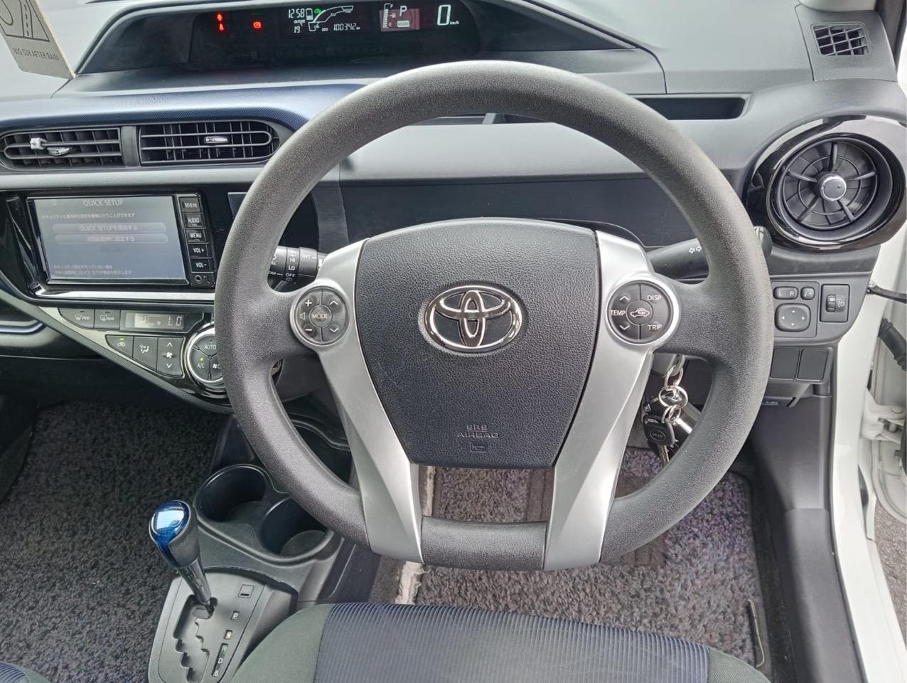 2016 Toyota Aqua