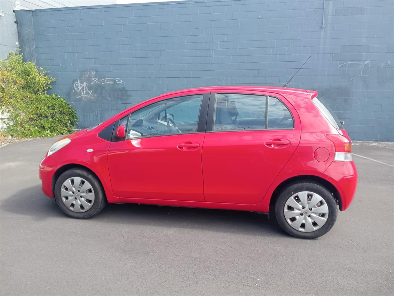 2009 Toyota YARIS