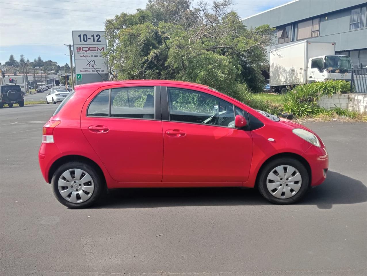 2009 Toyota YARIS