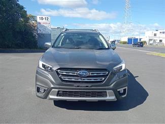 2022 Subaru Outback - Thumbnail