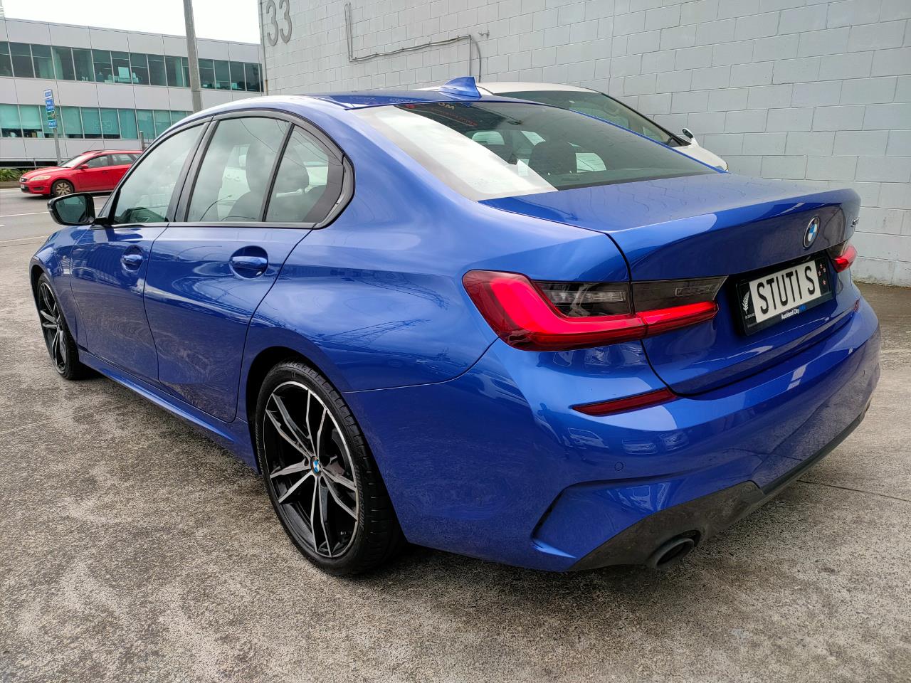 2021 BMW 320i