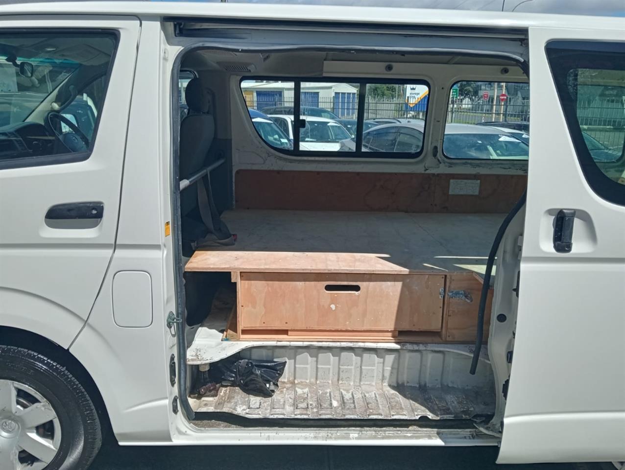 2007 Toyota Hiace