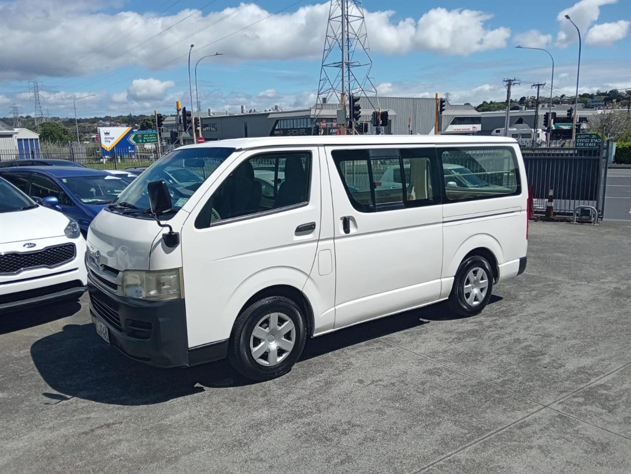 2007 Toyota Hiace