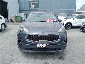 2017 Kia Sportage - Thumbnail