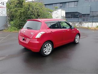 2014 Suzuki Swift - Thumbnail