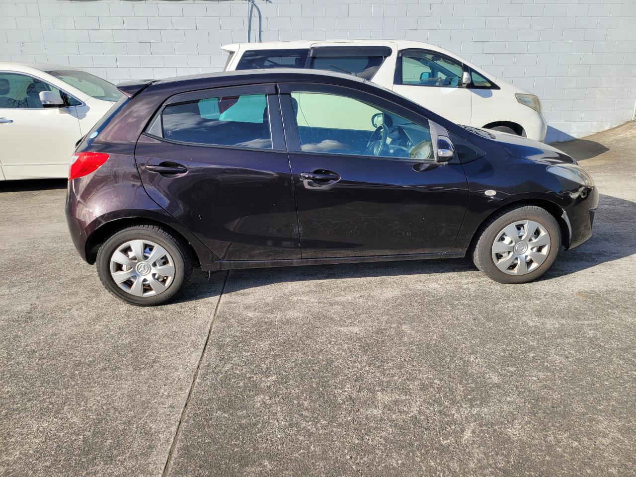 2012 Mazda Demio