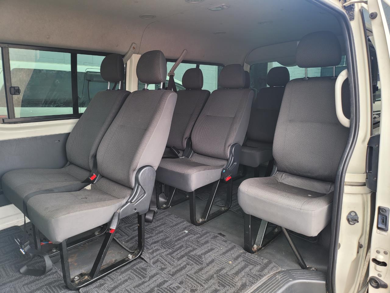 2010 Toyota Hiace