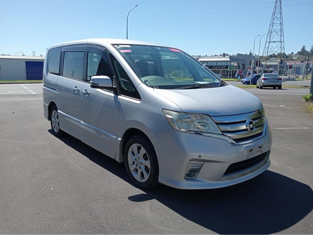 2012 Nissan Serena