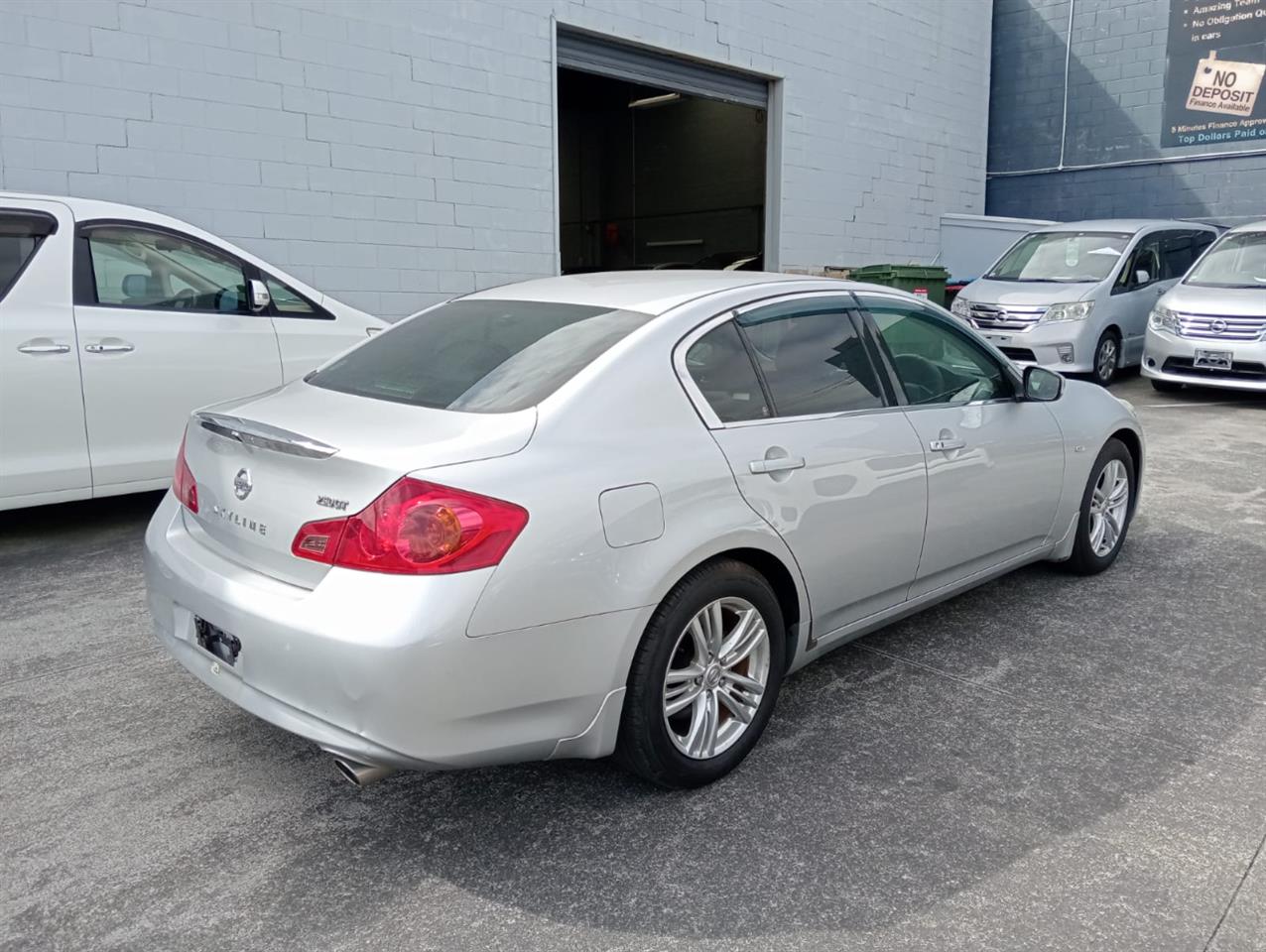 2010 Nissan Skyline