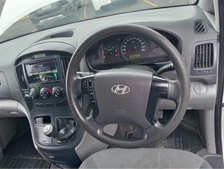 2010 Hyundai H1 - Thumbnail