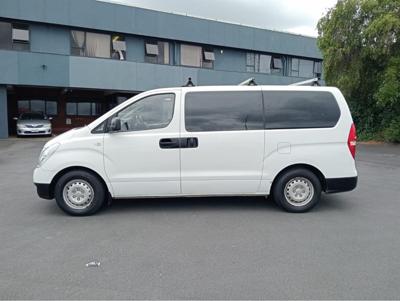 2010 Hyundai H1