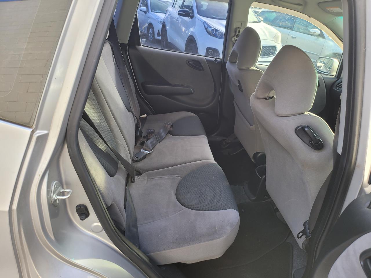 2005 Honda Fit