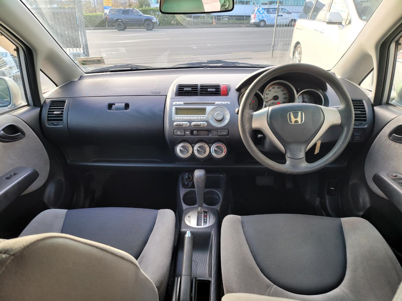 2005 Honda Fit