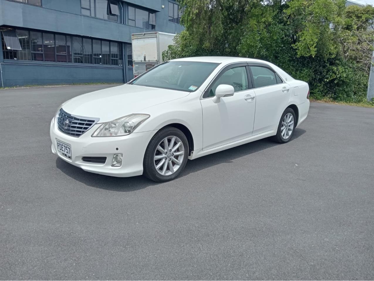 2009 Toyota Crown