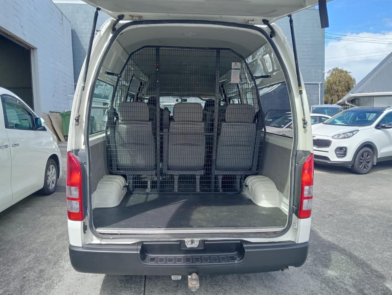 2011 Toyota Hiace