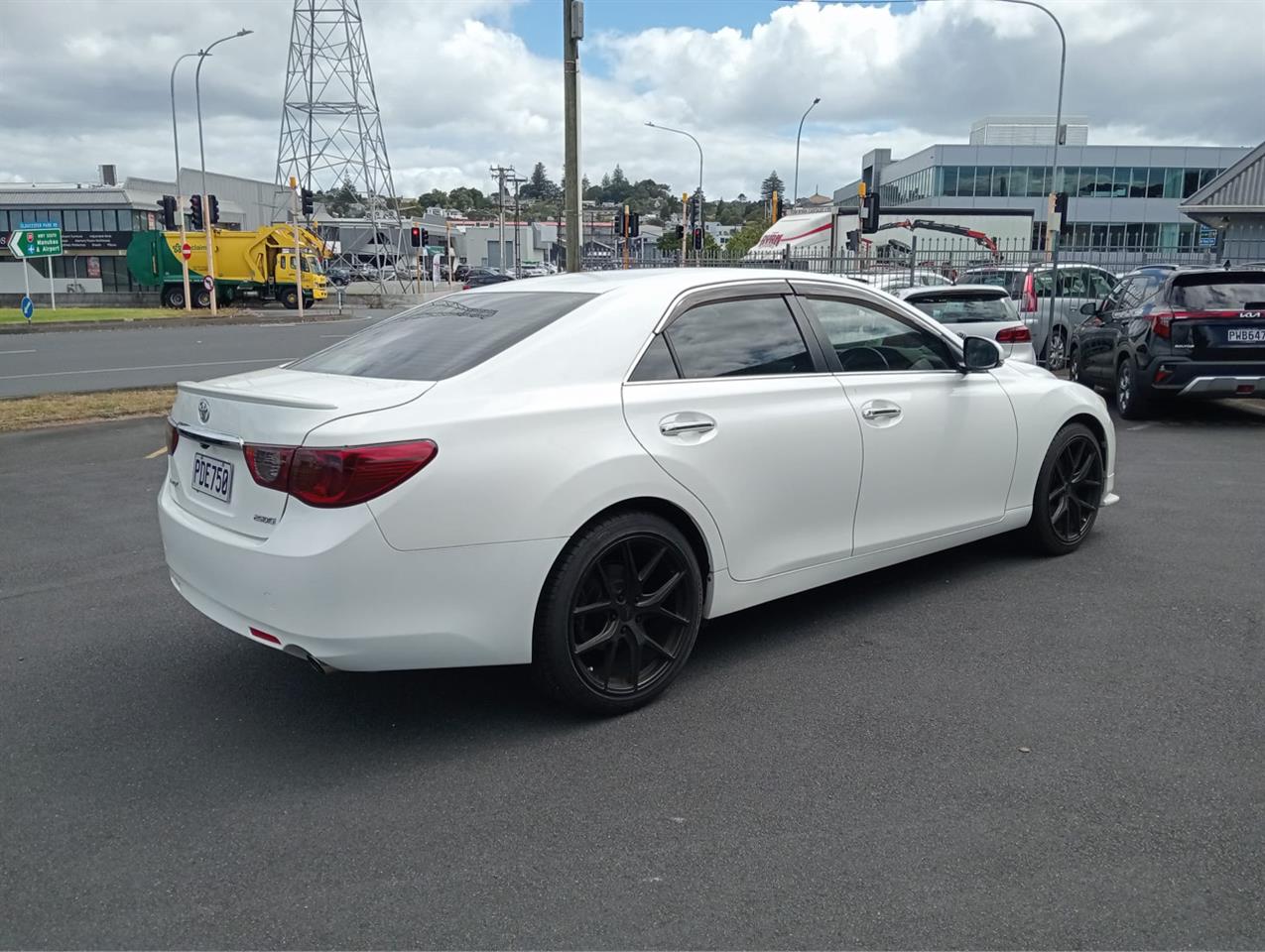 2010 Toyota MARK-X