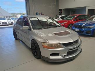 2005 Mitsubishi Lancer - Thumbnail