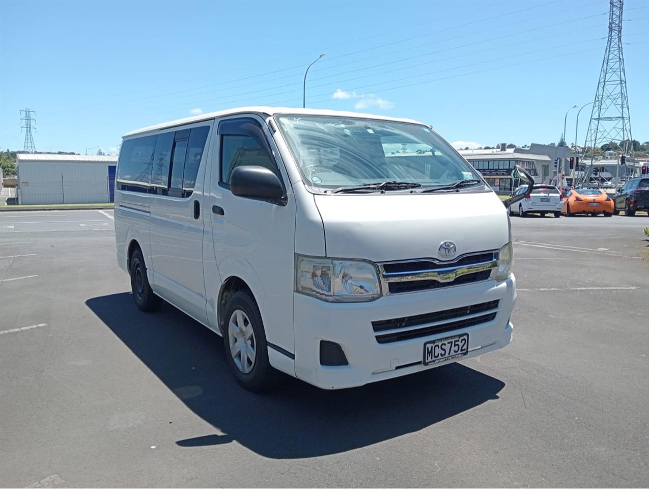 2013 Toyota Hiace