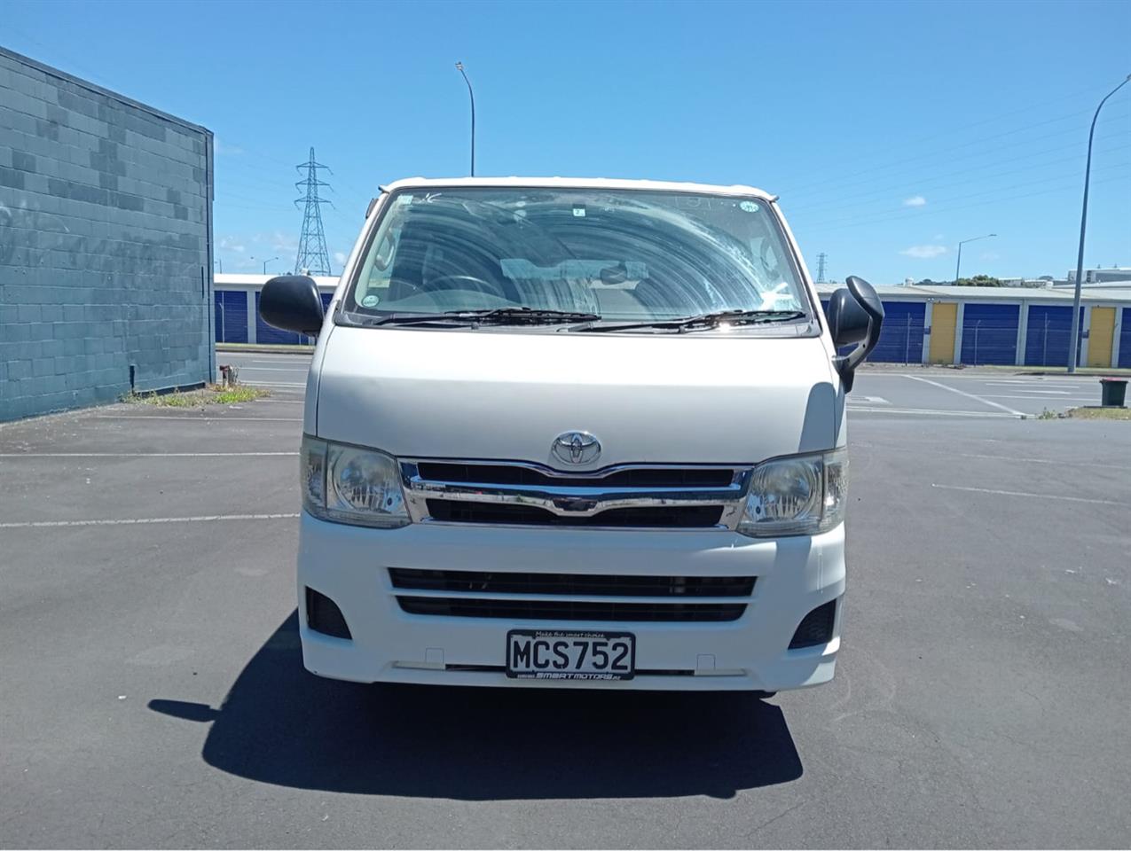 2013 Toyota Hiace