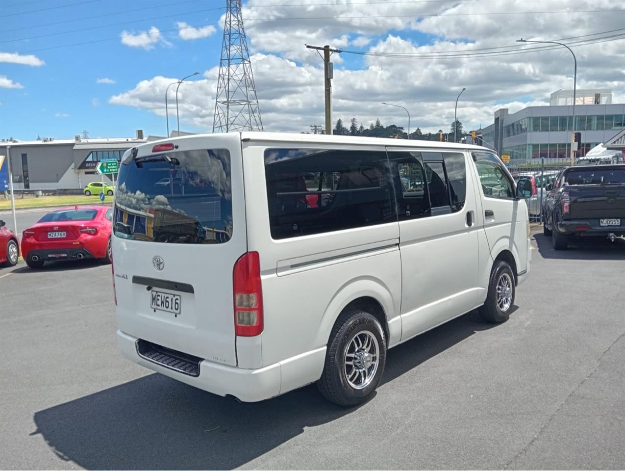 2008 Toyota Hiace