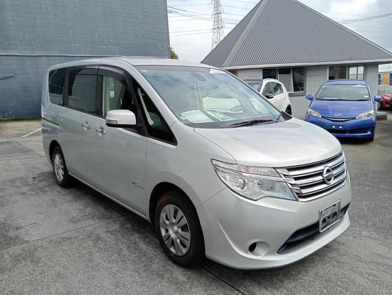 2013 Nissan Serena