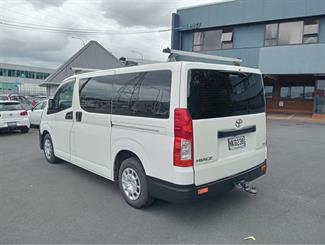 2019 Toyota Hiace - Thumbnail