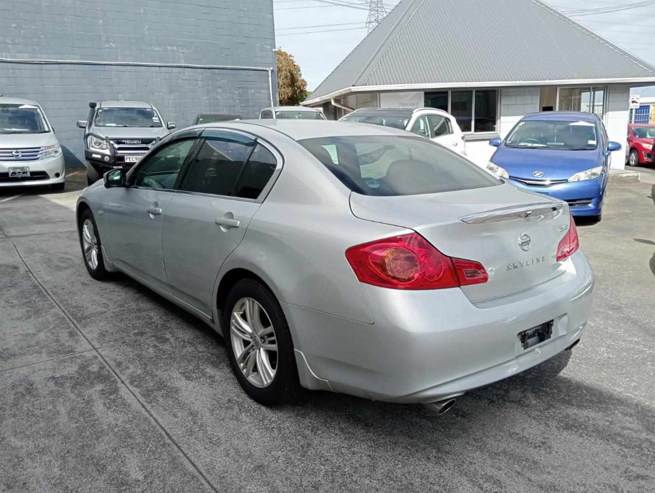 2010 Nissan Skyline